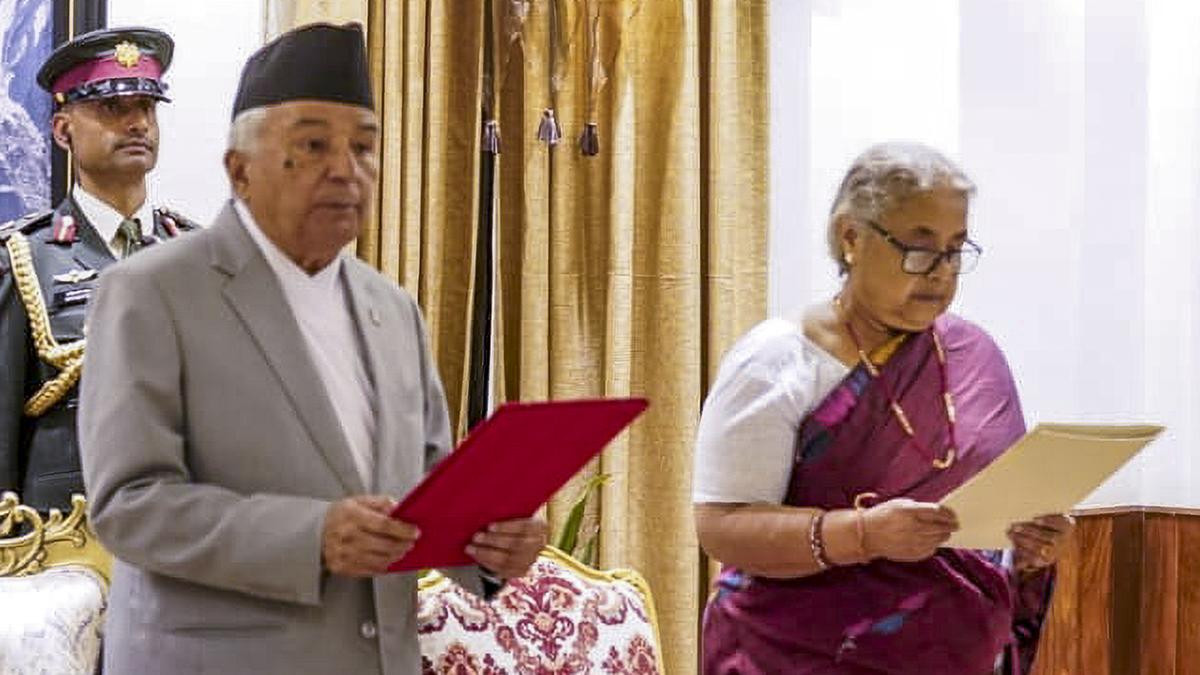 दलहरूसँग औपचारिक छलफल गर्न प्रधानमन्त्री कार्कीलाई राष्ट्रपतिको आग्रह
