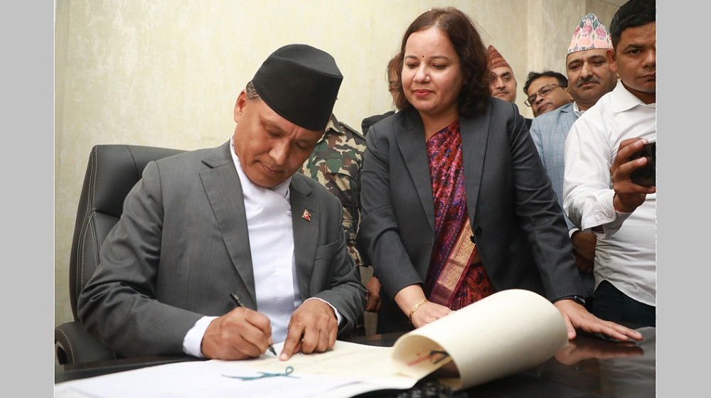 सुनकोशी मरिण डाइभर्सन बहुउद्देश्यीय आयोजनाको ठेक्का तोड्ने सूचना
